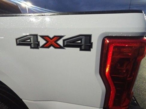 Used 2019 Ford F250 XLT image 10