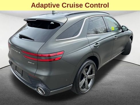 Used 2025 Genesis GV70 3.5T Sport w/ Sport Prestige Package AWD/4WD image 10