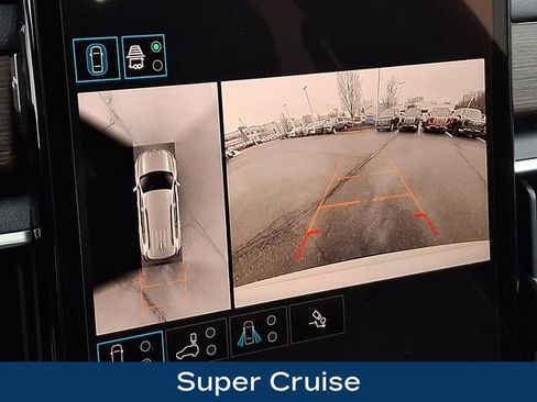 Used 2024 GMC Acadia Denali w/ Super Cruise Package image 23