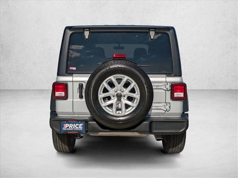 Used 2023 Jeep Wrangler Sport S image 7