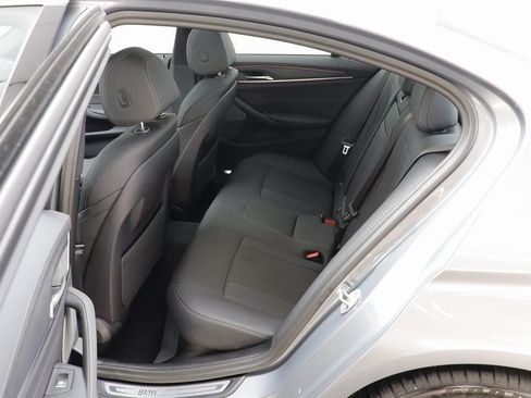 Certified 2023 BMW 530i xDrive w/ Premium Package image 16