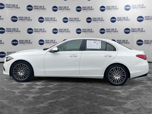 Used 2023 Mercedes-Benz C 300 4MATIC Sedan image 2