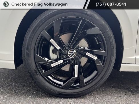 New 2026 Volkswagen Jetta SE image 14