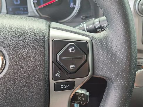Used 2017 Toyota 4Runner SR5 RWD image 18