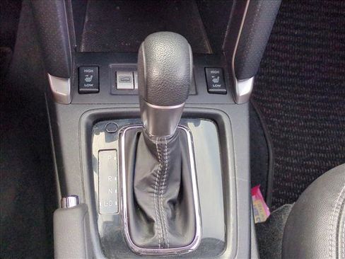 Used 2018 Subaru Forester 2.5i Touring w/ Popular Package #2 image 10