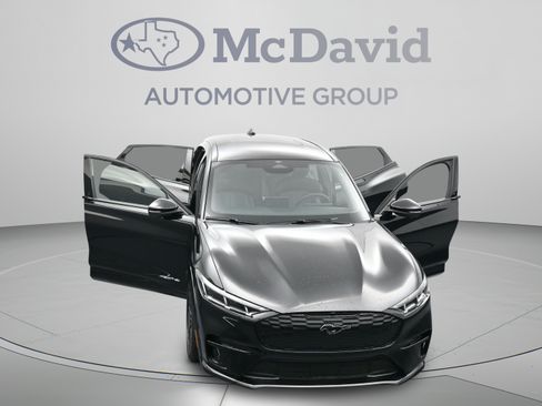 Used 2025 Ford Mustang Mach-E GT AWD/4WD image 43