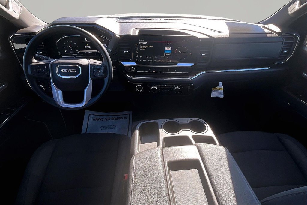 Used 2024 GMC Sierra 1500 Elevation AWD/4WD image 9