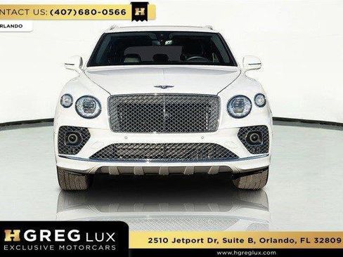 Used 2022 Bentley Bentayga image 6