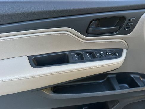 Used 2019 Honda Odyssey EX-L image 25
