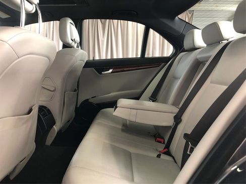 Used 2010 Mercedes-Benz C 300 C 300 image 10
