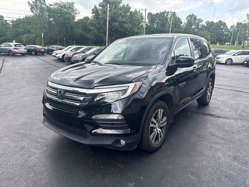 Used 2017 Honda Pilot EX-L image 3