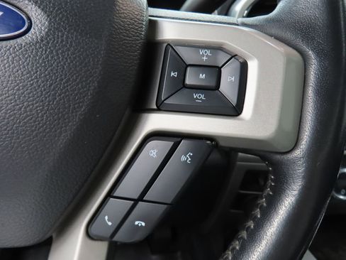 Used 2022 Ford F350 Lariat w/ Tremor Off-Road Package image 48