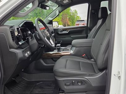 New 2026 GMC Sierra 1500 Elevation w/ Elevation Premium Package
