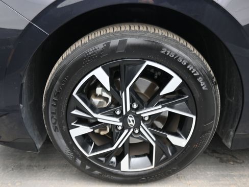 Used 2025 Hyundai Sonata SEL image 11