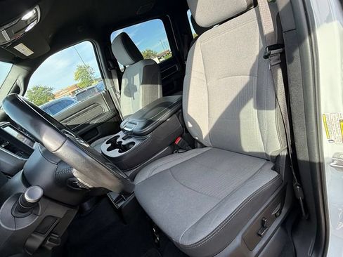 Used 2024 RAM 2500 Big Horn w/ Bed Utility Group AWD/4WD image 6