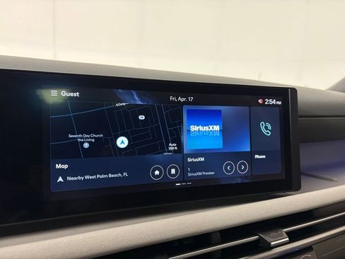 New 2025 Hyundai Tucson Limited FWD image 30
