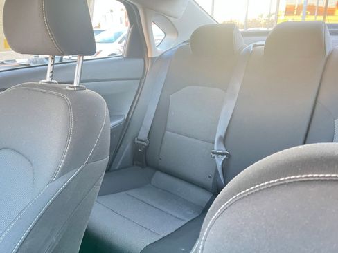 Used 2024 Kia Forte LXS image 37