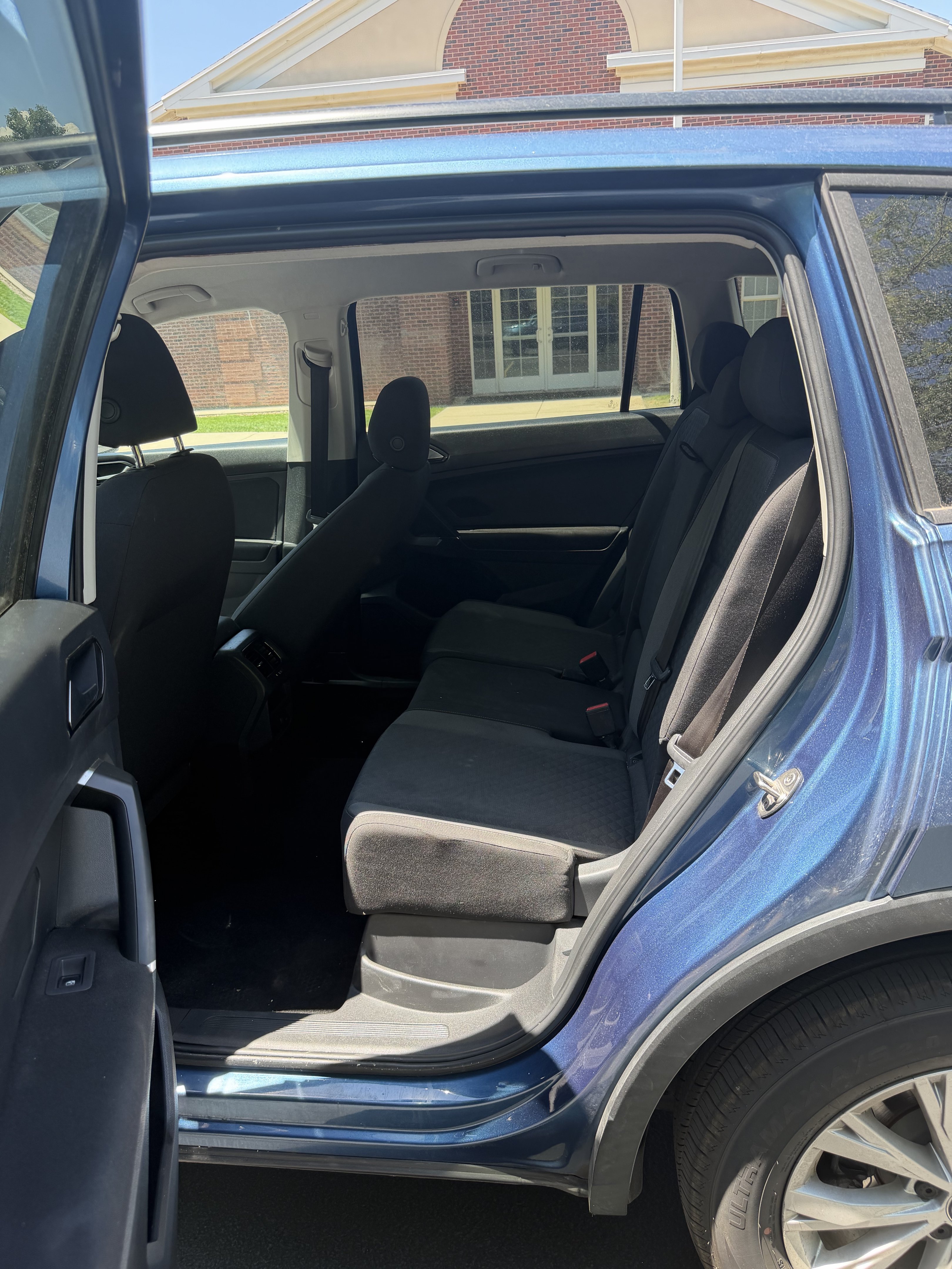 Used 2018 Volkswagen Tiguan S AWD/4WD image 11