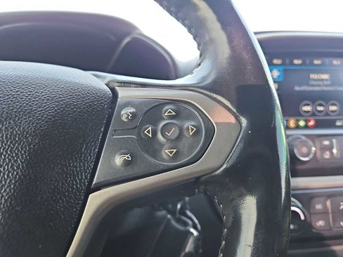 Used 2019 Chevrolet Colorado Z71 image 25