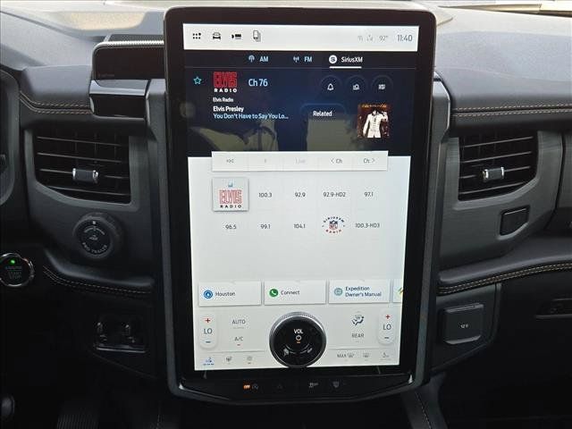 Used 2023 Ford Expedition Platinum RWD image 14