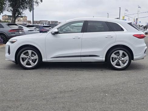 Used 2025 Audi Q5 Prestige image 36