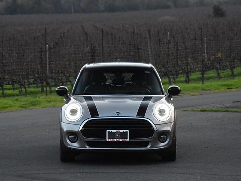 Used 2020 MINI Cooper 4-Door Hardtop image 4