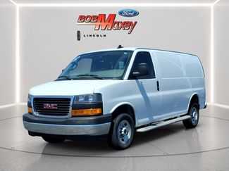Used 2024 GMC Savana 2500 w/ Driver Convenience Package RWD video 1
