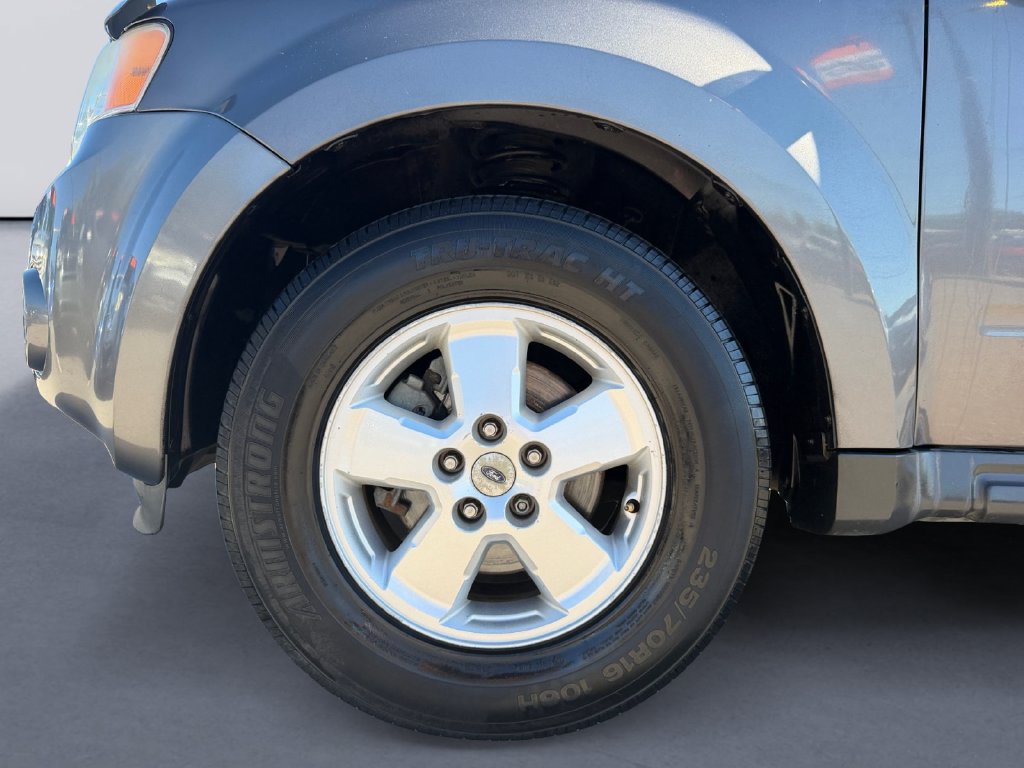 Used 2012 Ford Escape XLT FWD image 9