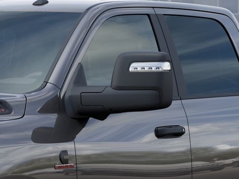 New 2025 RAM 2500 Big Horn AWD/4WD image 37