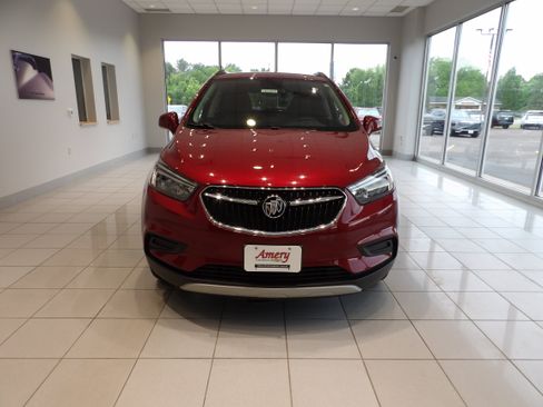 Used 2022 Buick Encore Preferred w/ Safety Package AWD/4WD image 2