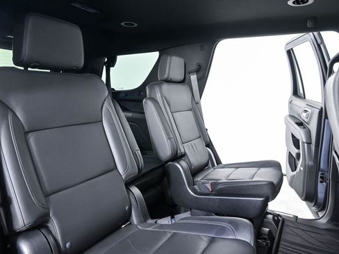 Used 2021 Chevrolet Tahoe LT w/ Luxury Package RWD image 22