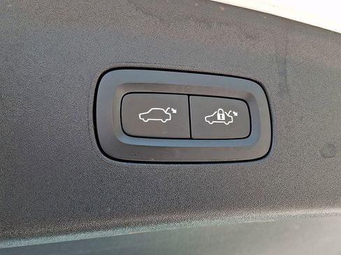 Used 2022 Polestar Polestar 2 w/ Performance Package AWD/4WD image 29