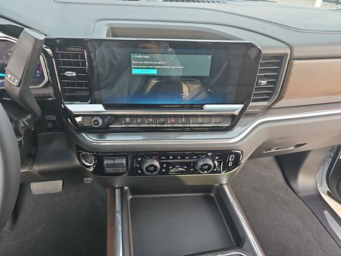 New 2026 Chevrolet Silverado 2500 High Country w/ High Country Premium Package image 19