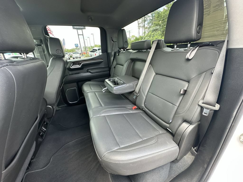 Used 2024 GMC Sierra 1500 SLT AWD/4WD image 18