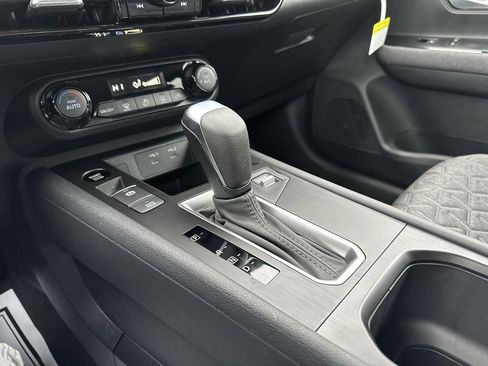New 2026 Nissan Kicks SV FWD image 19