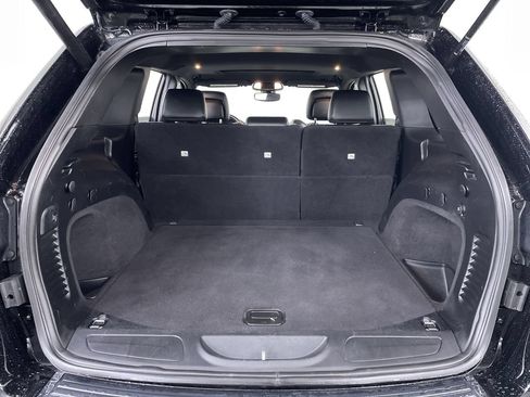 Used 2020 Jeep Grand Cherokee Limited AWD/4WD image 22