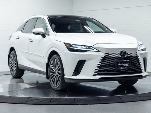 Used 2023 Lexus RX 350 AWD w/ Accessory Package image 4