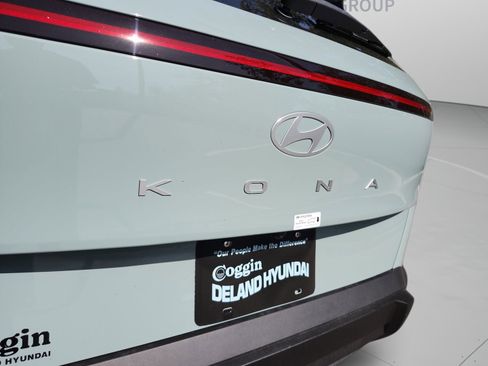 Certified 2026 Hyundai Kona SE FWD image 28