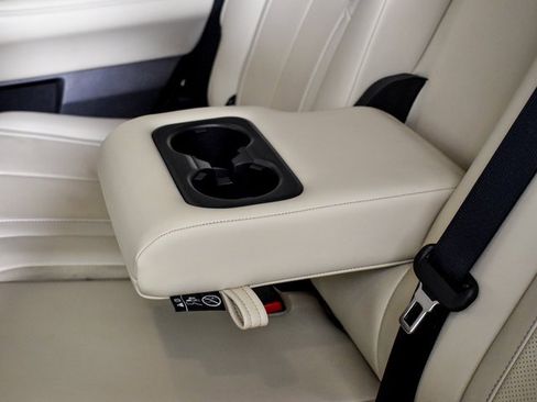 Used 2022 INFINITI QX60 Luxe w/ Performance Audio Package image 41