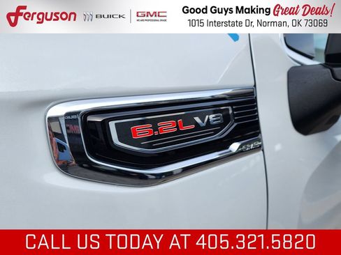 New 2026 GMC Sierra 1500 SLT w/ SLT Premium Plus Package AWD/4WD image 11