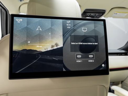 Used 2023 Land Rover Range Rover Long Wheelbase Autobiography image 38