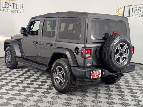 Used 2023 Jeep Wrangler Sport S image 5