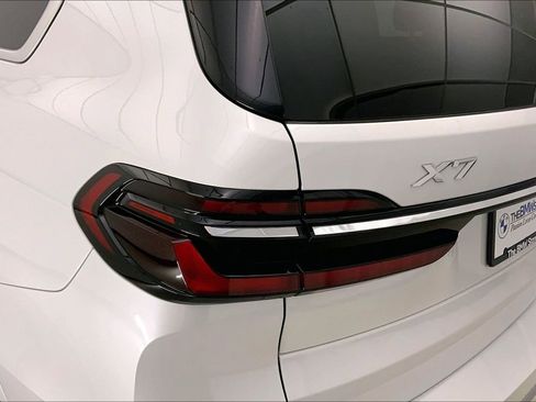 Certified 2026 BMW X7 xDrive40i w/ Premium Package AWD/4WD image 28