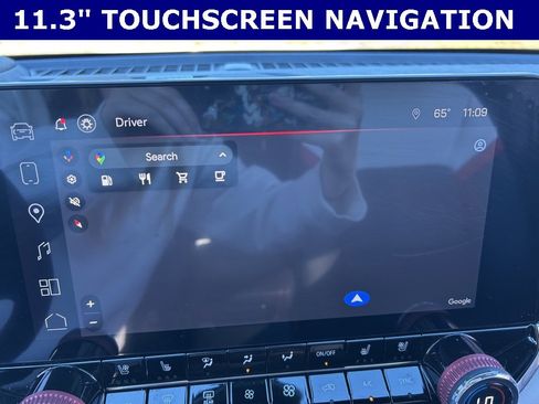 Used 2024 GMC Canyon AT4X image 3