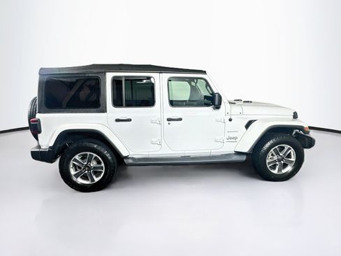 Used 2021 Jeep Wrangler Unlimited Sahara AWD/4WD image 10