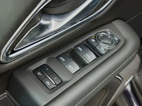 Used 2024 Chevrolet Tahoe Premier image 19