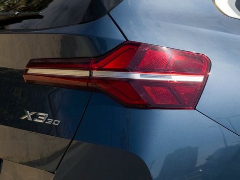 Used 2025 BMW X3 xDrive30i w/ Convenience Package image 7