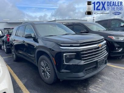 Used 2026 Chevrolet Traverse LT