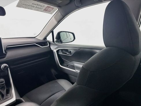 Certified 2023 Toyota RAV4 LE FWD image 21