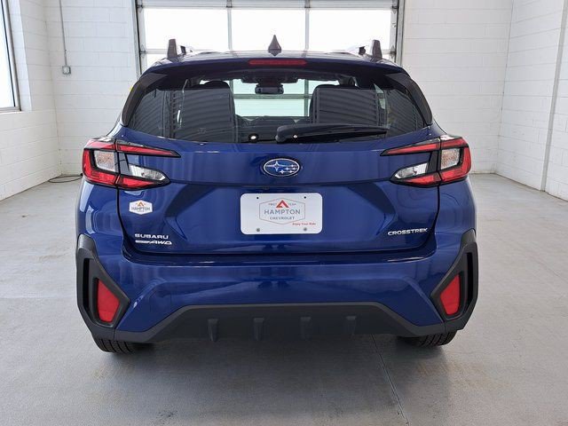Used 2025 Subaru Crosstrek 2.5i Premium AWD/4WD image 7